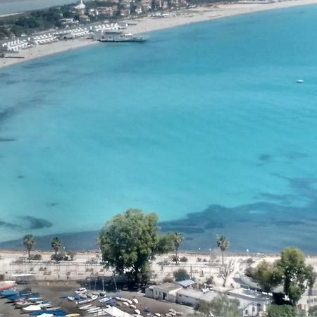 Alfieri B&B Cagliari Bagian luar foto